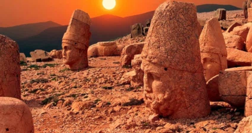 Uçaklı GAP & Diyarbakır Turları  (4 Gece 5 Gün)