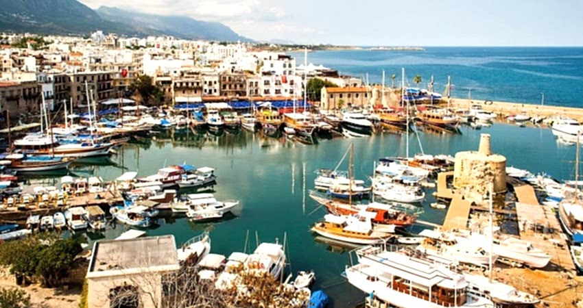 Uçaklı Kıbrıs Turu 3 Gece Otel Konaklamalı İzmir Çıkışlı Sevgililer Günü Özel