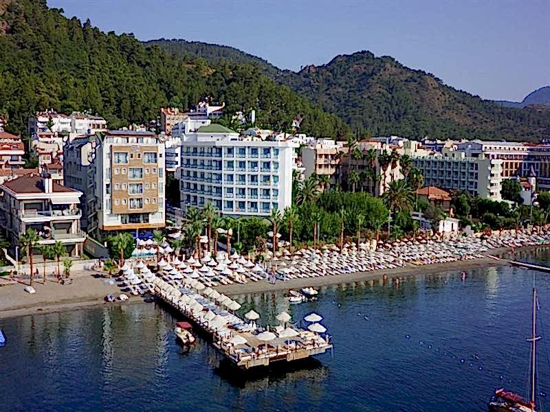 Cettia Beach Resort