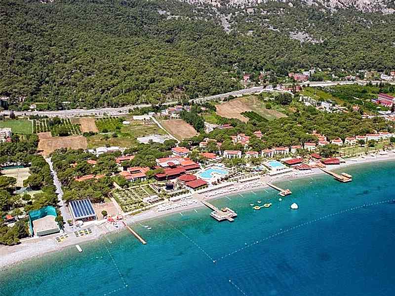 Crystal Flora Bech Resort