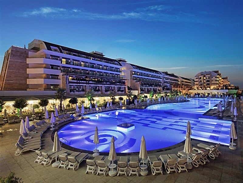 Crystal Waterworld Resort & Spa