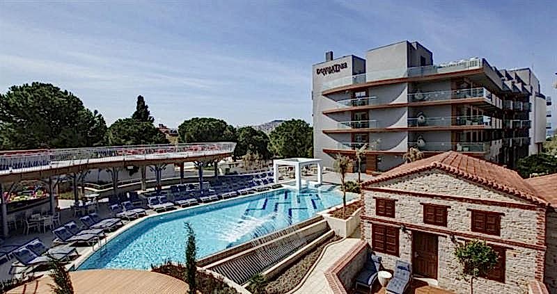 Doubletree By Hilton Kuşadası