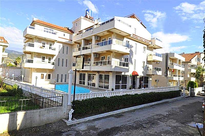 Golden Star Hotel