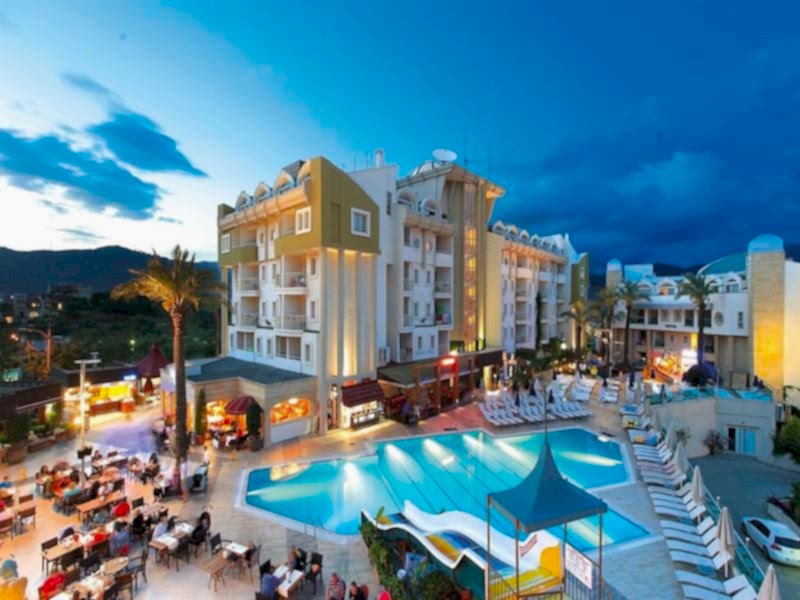 Grand Cettia Hotel